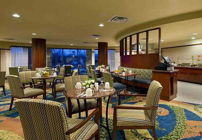 คอร์ทยาร์ด ฟาร์มิงตัน Hotel ภายนอก รูปภาพ